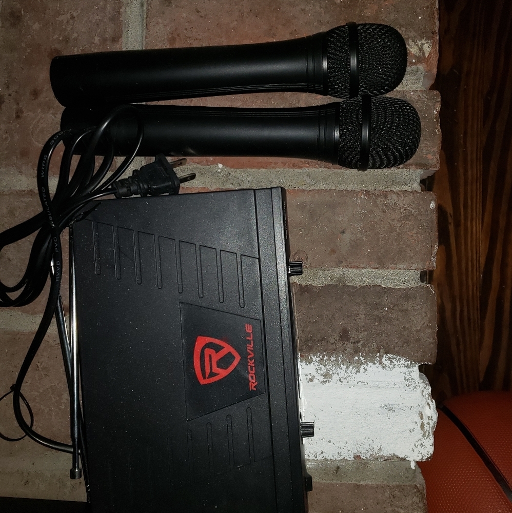 Rockville speakers